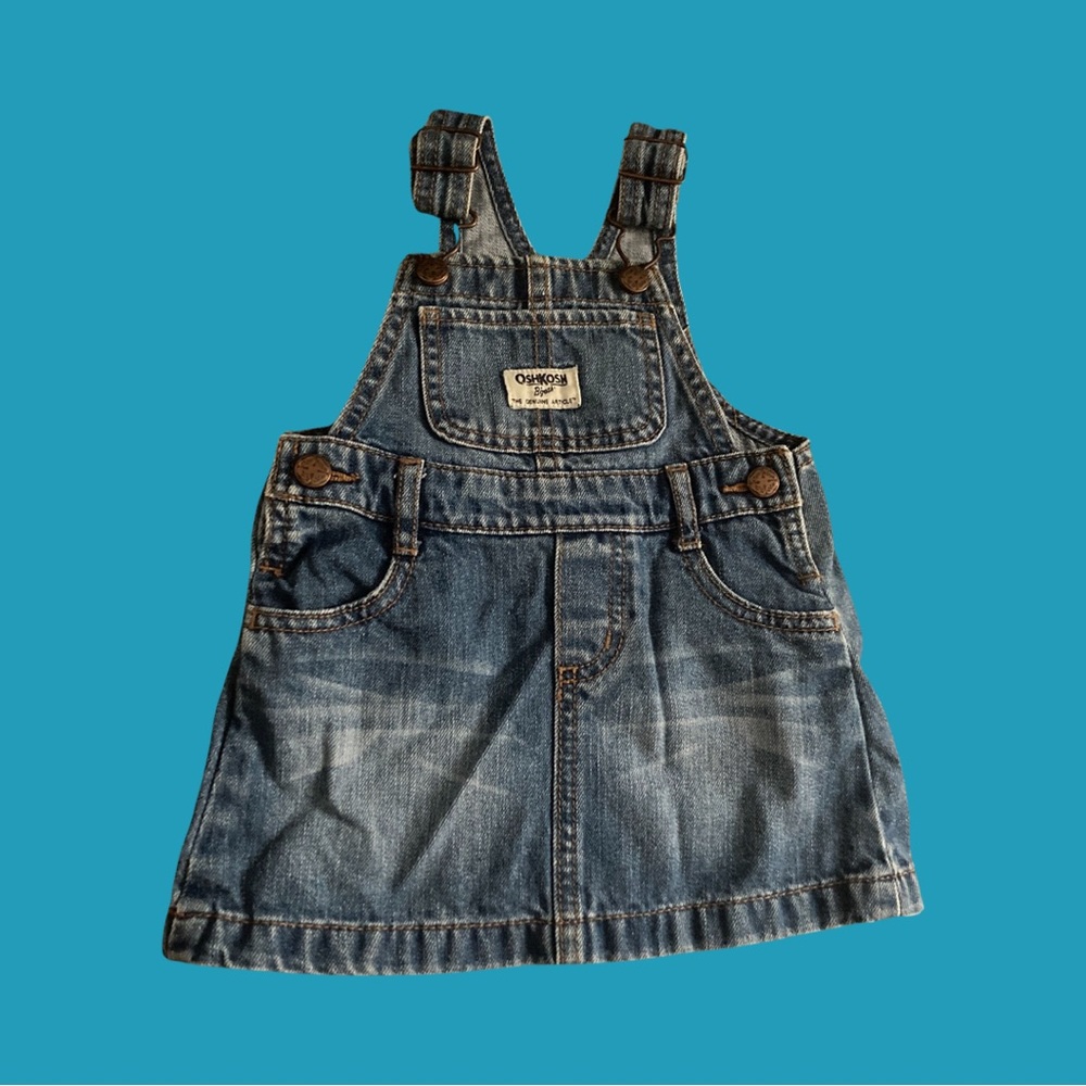 OshKosh B’Gosh Overall denim dress 😍😍😍